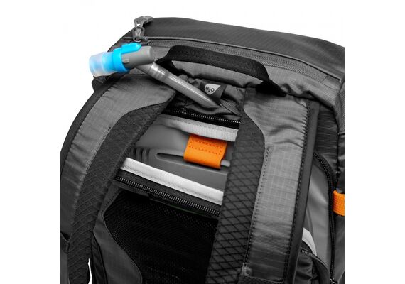 LOWEPRO Mochila PhotoSport BP 15L AW III - Cinza