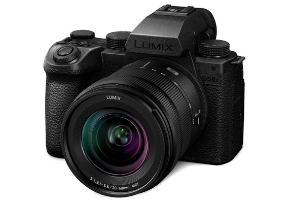 PANASONIC Lumix S5 II X + S 20-60mm f/3.5-5.6