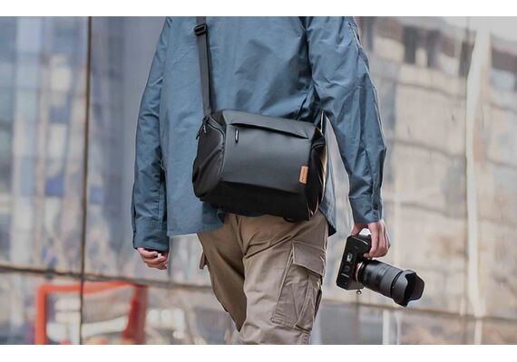 PGYTECH Bolsa de Ombro OneGo 10L - Preto