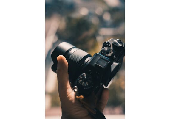 SAMYANG Lente 12mm f/2.0 para Fujifilm X