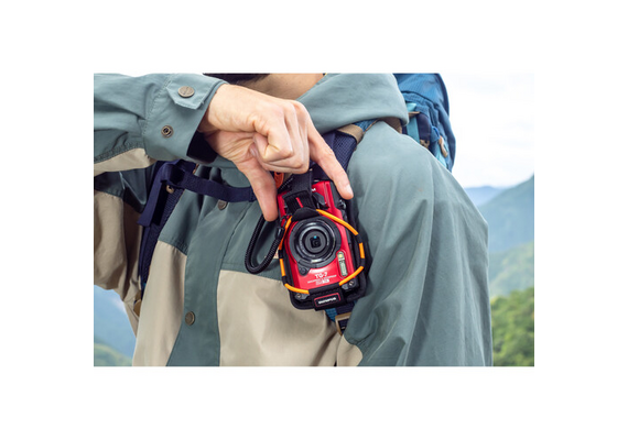 OM SYSTEM Câmera digital waterproof Tough TG-7