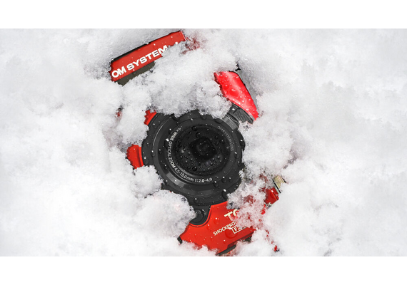 OM SYSTEM Câmera digital waterproof Tough TG-7