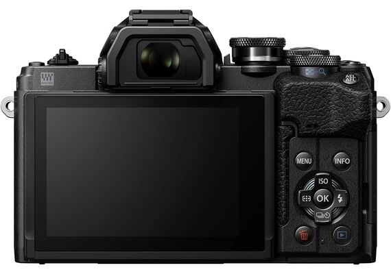 OM SYSTEM E-M10 MARK IV (Preta) + M.Zuiko Digital ED 14-42mm (Preta)