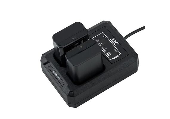 ​JJC Carregador USB Duplo para Baterias NP-FW50