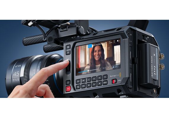 BLACKMAGIC DESIGN Pyxis 6K - EF Mount