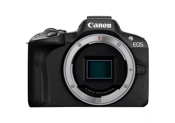 CANON EOS R50 + RF-S 18-150mm F3.5-6.3 IS STM