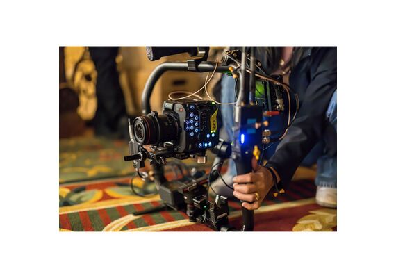 CANON EOS C400
