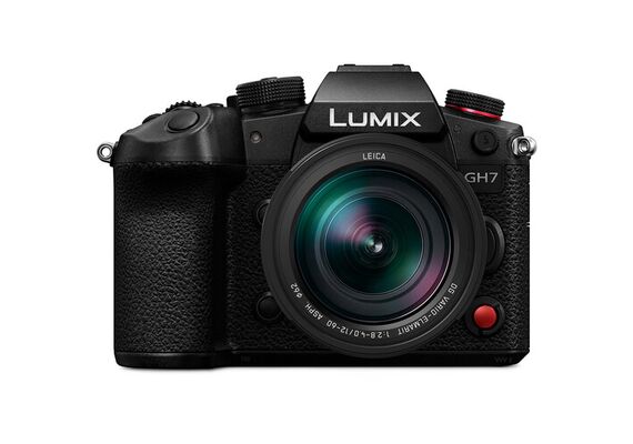 PANASONIC LUMIX GH7 + Leica DG 12-60mm f/2.8-4 ASPH. POWER O.I.S.