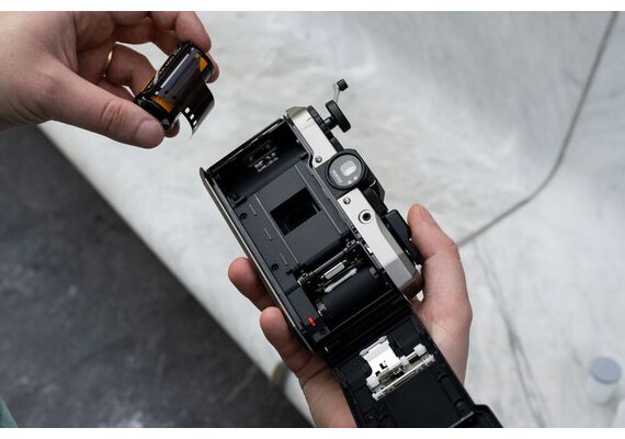 PENTAX 17