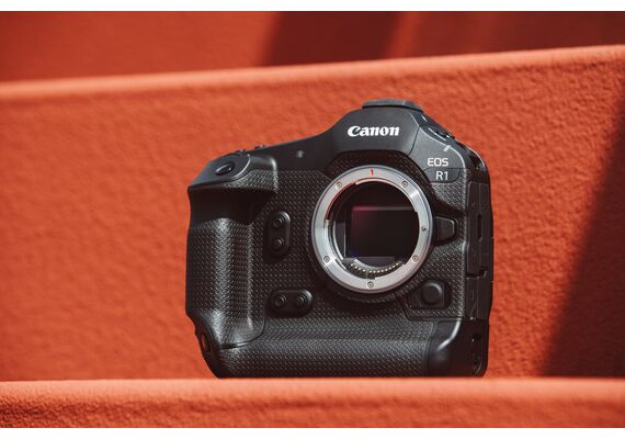 CANON EOS R1