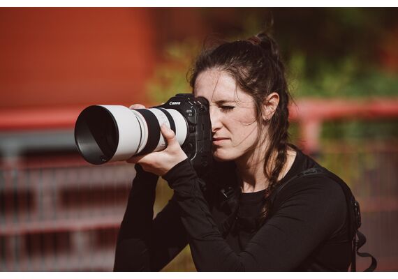 CANON EOS R1