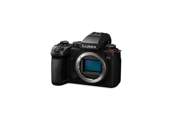PANASONIC Lumix DC-S5 Mark II + 24-105mm f/4 Macro O.I.S