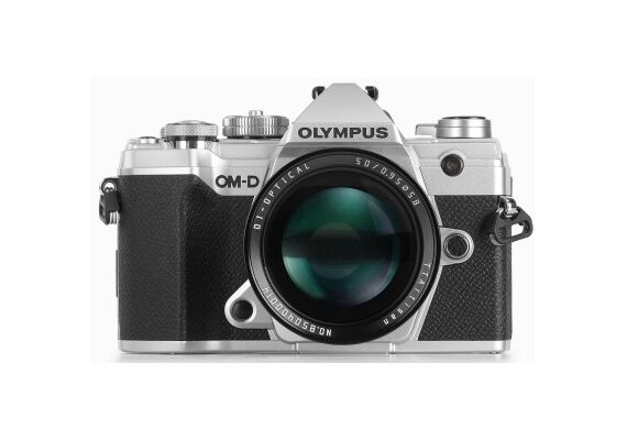 TTARTISAN 50mm f/0.95 Micro 4/3