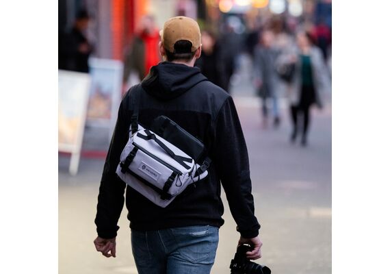 WANDRD Rogue Sling 6L - Lilás