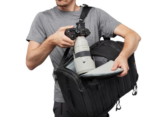LOWEPRO Mochila ProTactic BP 450 AW III - Preto 28 L