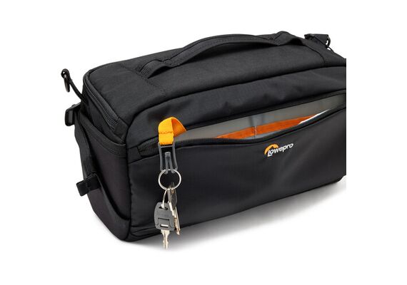 LOWEPRO Saco ProActic Lite SLX 120 AW III - Preto 5L