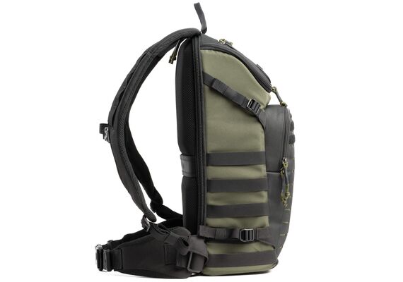 THINKTANK Mochila DarkLight 20L