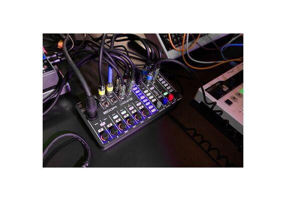 ZOOM LiveTrack L6