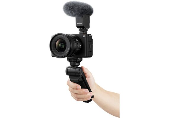 SONY FE 16mm f/1.8 G