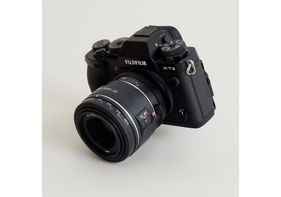 URTH Adaptador Lente Sony A/Minolta AF para Corpo Fujifilm X​