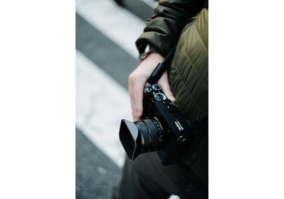 FUJIFILM GFX 100RF - Preto