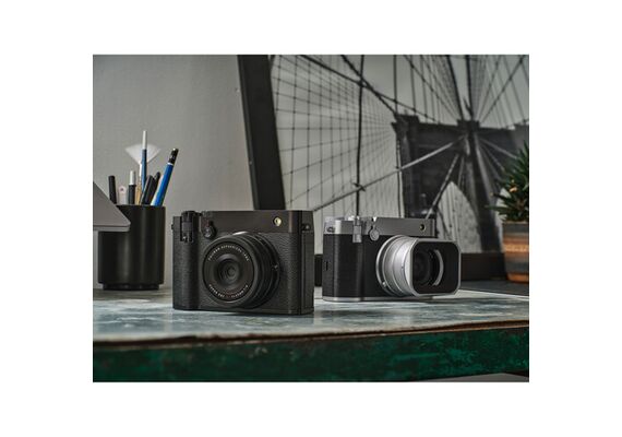FUJIFILM GFX 100RF - Preto