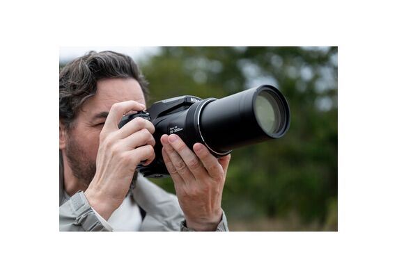 NIKON Coolpix P1100