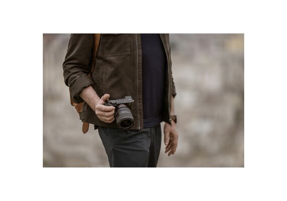 SONY α7CR - Corpo (Preto)