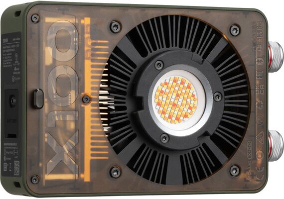 ZHIYUN Iluminador LED RGB MOLUS X100 - Pro