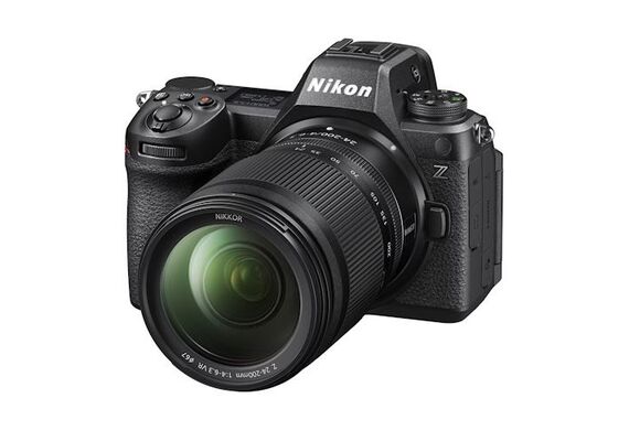 NIKON Z6 III + 24-200mm f/4-6.3