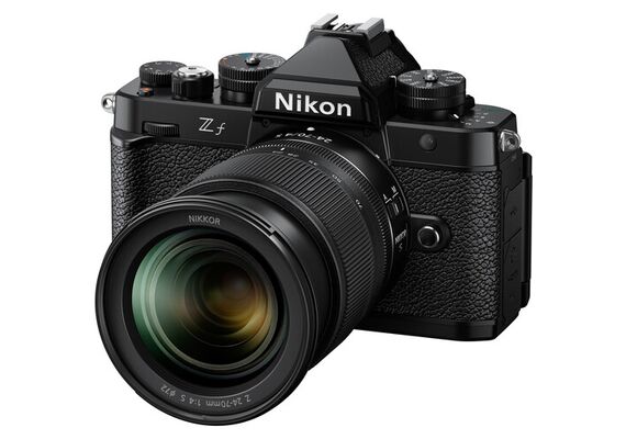 NIKON Z fc + 24-70 f/4 S