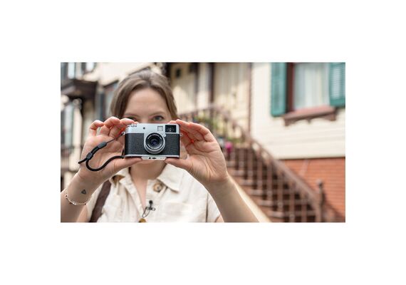 FUJIFILM X-Half - Preto