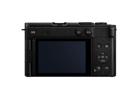 PANASONIC LUMIX S9 + S 28-200mm f/4-7.1