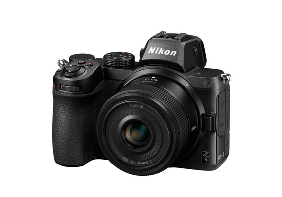 NIKON Z5 + 40mm f/2