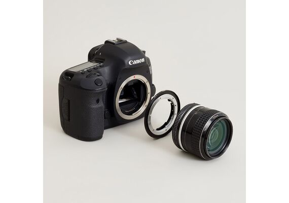 URTH Adaptador Lente Nikon F para Corpo Canon EF