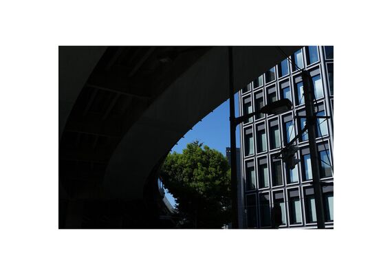 SONY FE 28-70mm f/2 GM