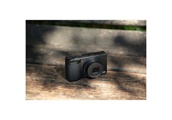 RICOH Câmera Compacta GR IV