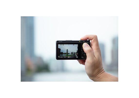 RICOH Câmera Compacta GR IV