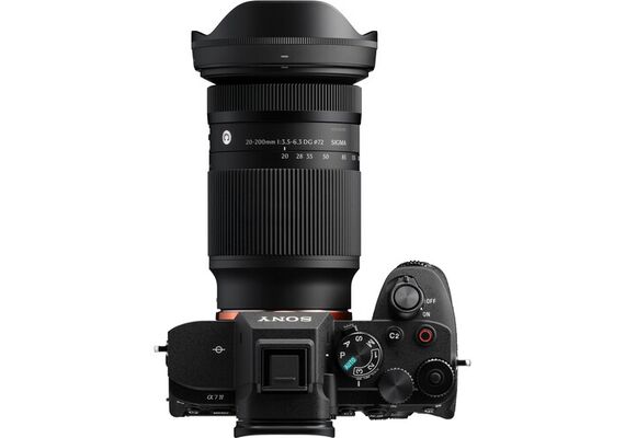 SIGMA 20-200mm f/3.5-6.3 Contemporary DG L-Mount