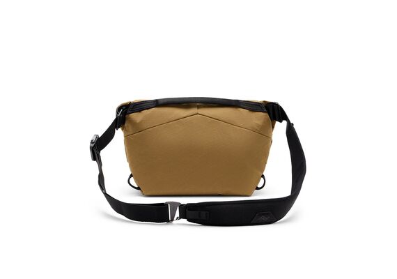 PEAK DESIGN Bolsa de Ombro Everyday Sling 3L V2 - Coyote​