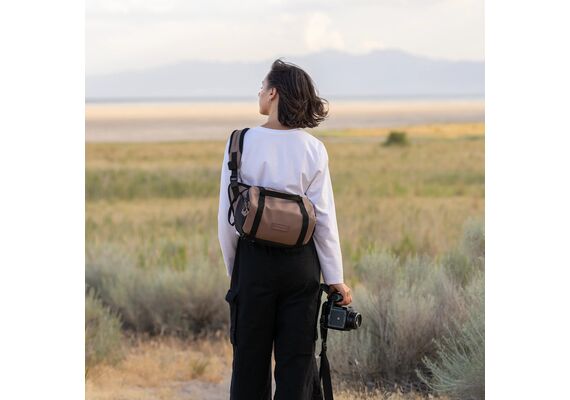 WANDRD Rogue Sling V2 6L - Atacama Clay