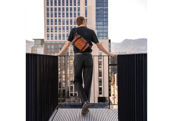 WANDRD Rogue Sling V2 6L - Sedona Orange
