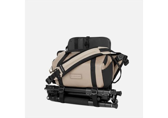 WANDRD Rogue Sling V2 6L - Yuma Tan