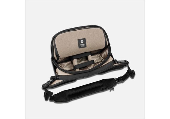 WANDRD Rogue Sling V2 6L - Yuma Tan