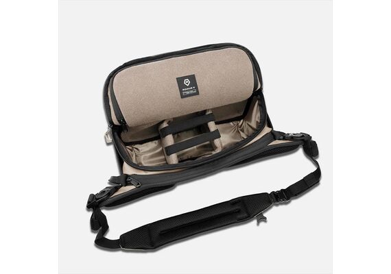 WANDRD Rogue Sling V2 9L - Yuma Tan