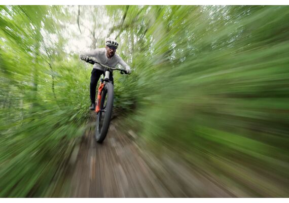 CANON EOS R6 Mark III + RF 24-105mm f/4-7.1 IS STM