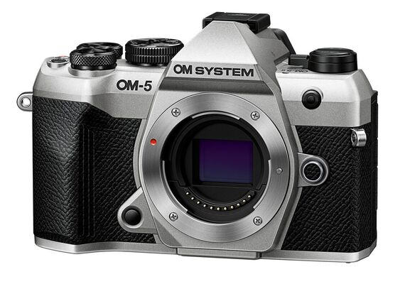 OM SYSTEM OM-5 Mark II + 12-40mm f/2.8 PRO - Prata