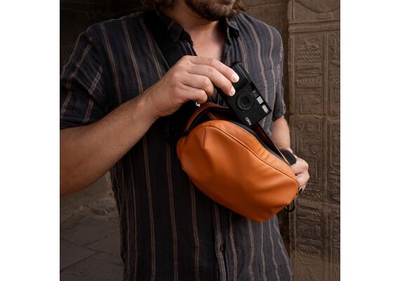 WANDRD Bolsa de Ombro D1 Fanny - Sedona Orange