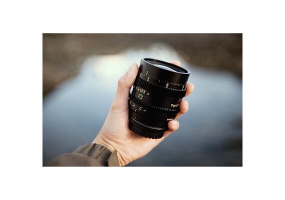 THYPOCH Simera-C 21mm T1.5 Sony E