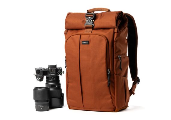 THINK TANK Mochila Focus Point 30L - Laranja
